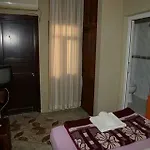Alis Hotel