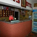 Hotel Alis *