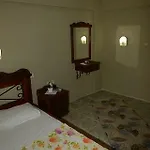Hotel Alis *